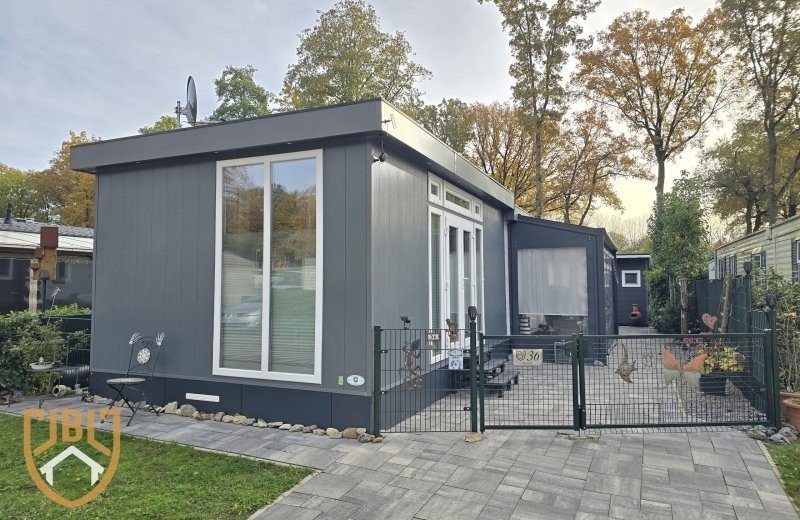 Chalet of stacaravan met jaarplaats te koop – Chaletpark De Waterval, Limburg